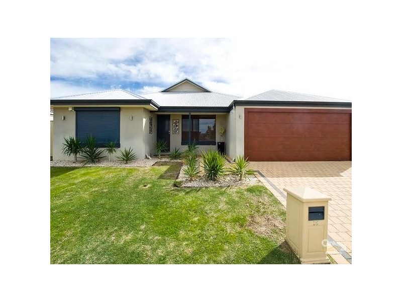 15 Farmaner Parkway, Ellenbrook WA 6069