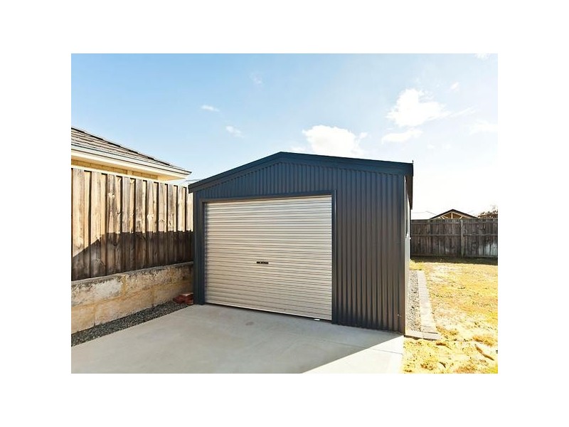 18 Alderley Close, Ellenbrook WA 6069