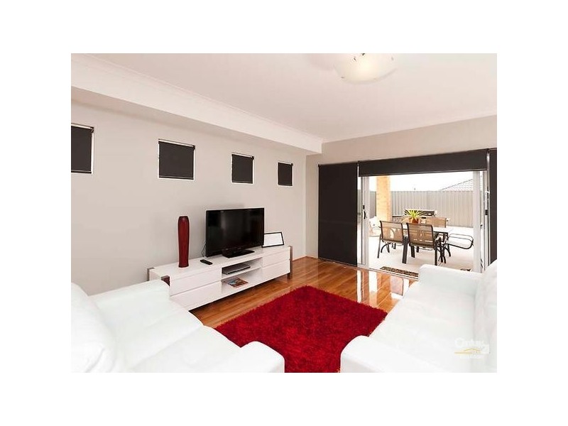 6 Argent Street, Aveley WA 6069