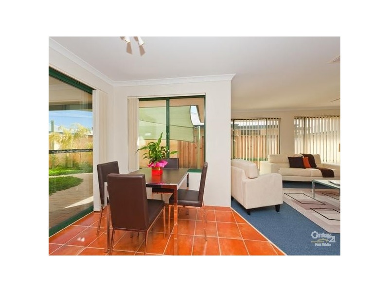 8 Alcala Street, Ellenbrook WA 6069