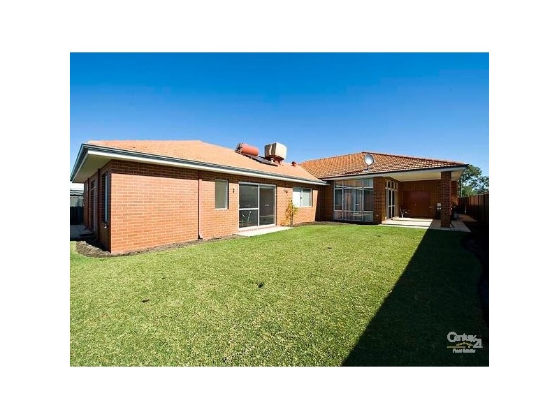 76 Wisful Pde, Aveley WA 6069