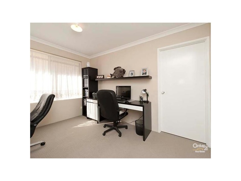 28 Ardmore Parade, Ellenbrook WA 6069