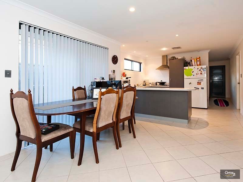 6 Oban Way, Ellenbrook WA 6069