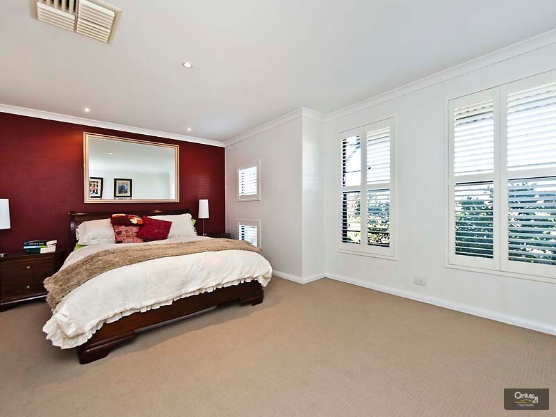 12 Carinta Court, Ellenbrook WA 6069