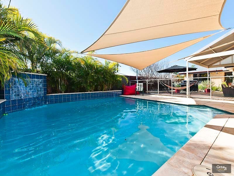 12 Carinta Court, Ellenbrook WA 6069