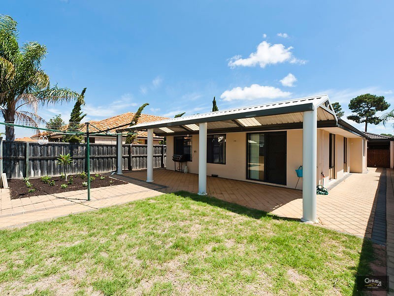 67 Vaucluse Cres, Ellenbrook WA 6069