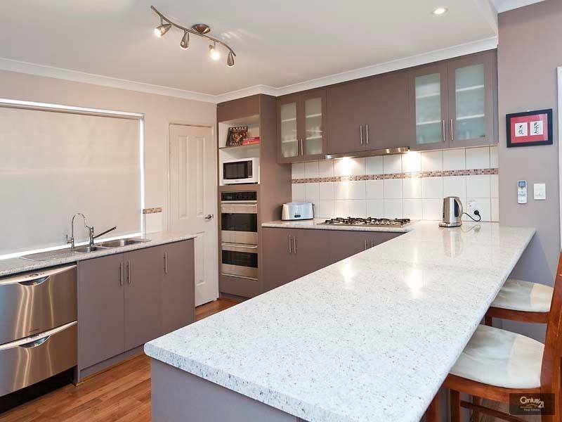 10 Jilgin Way, Ellenbrook WA 6069