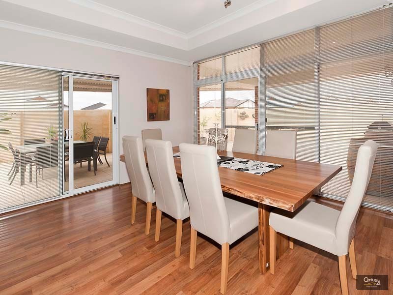 10 Jilgin Way, Ellenbrook WA 6069