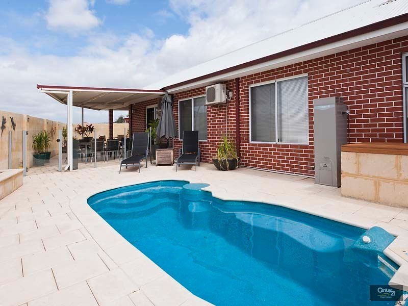 10 Jilgin Way, Ellenbrook WA 6069