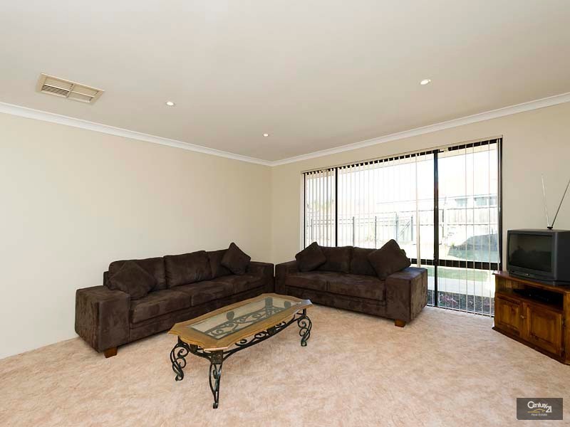 162 Ponte Vecchio Blvd, Ellenbrook WA 6069