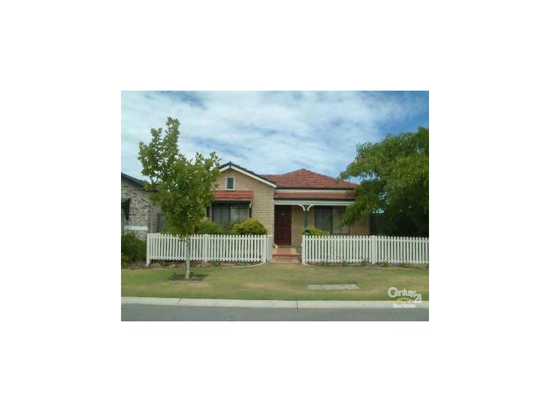 21 Sunray Circle, Ellenbrook WA 6069