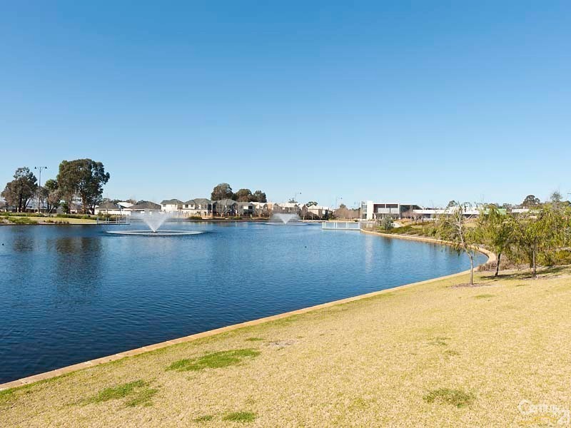 8 Celadon Tce, Aveley WA 6069