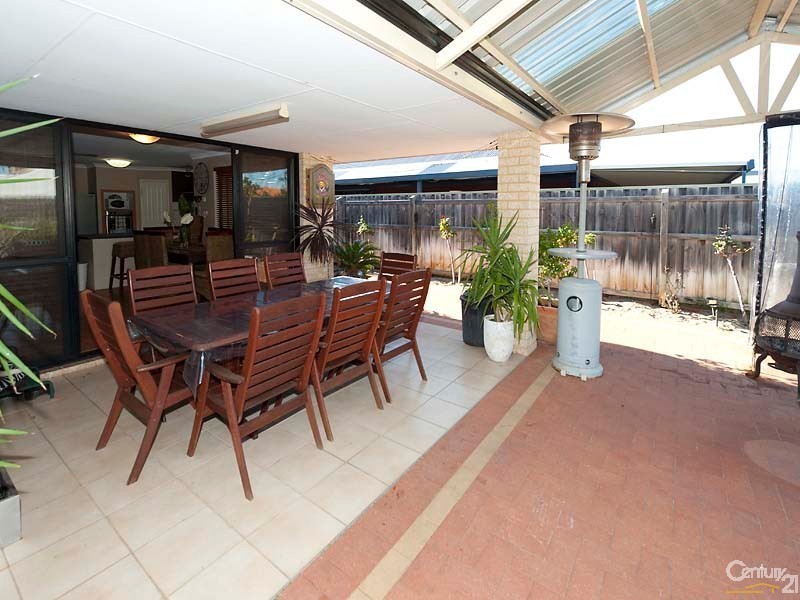 52 Garran Loop, Henley Brook WA 6055