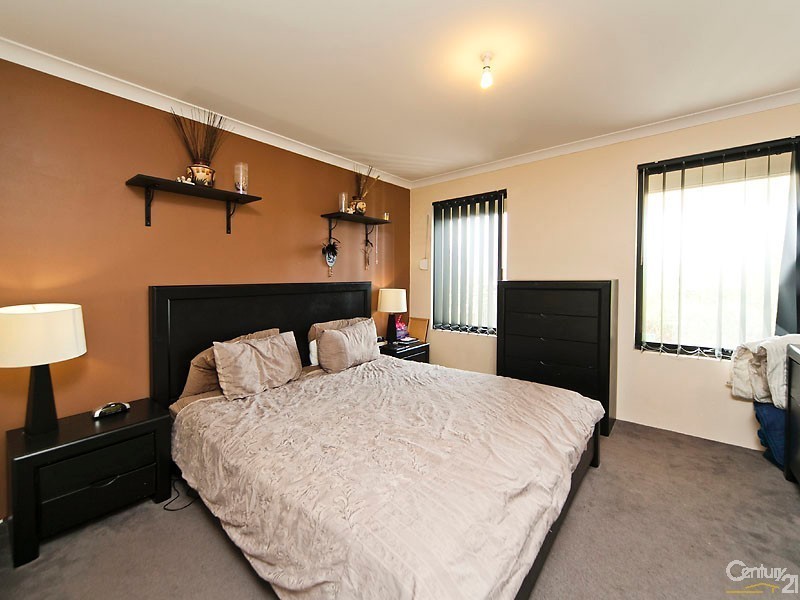 48 Brixton Cres, Ellenbrook WA 6069