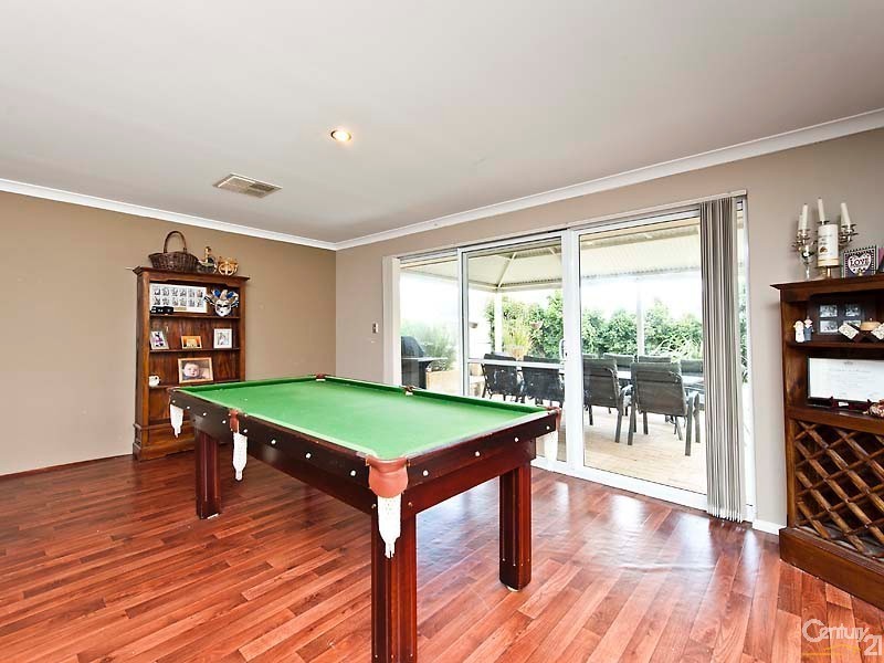 33 Derricap Ave, Ellenbrook WA 6069