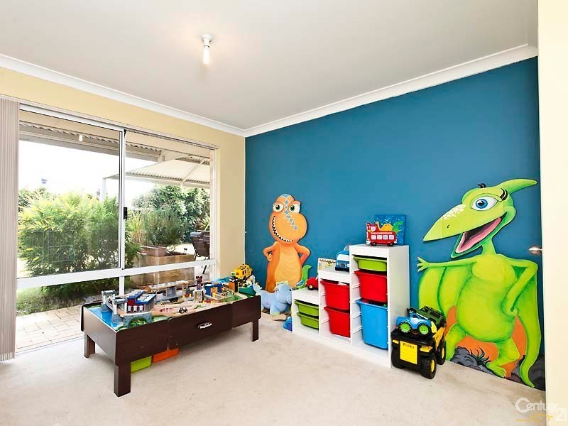 33 Derricap Ave, Ellenbrook WA 6069