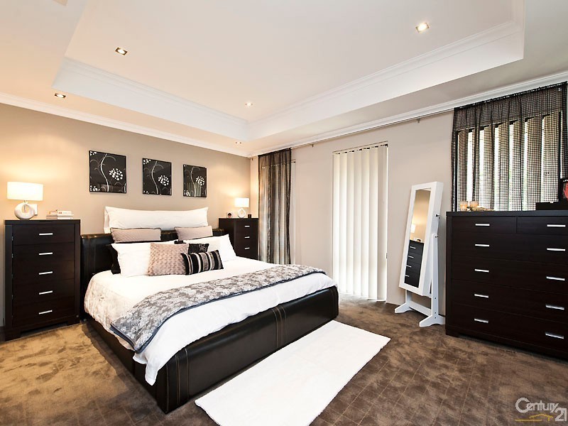 5 Ewens Pass, Ellenbrook WA 6069