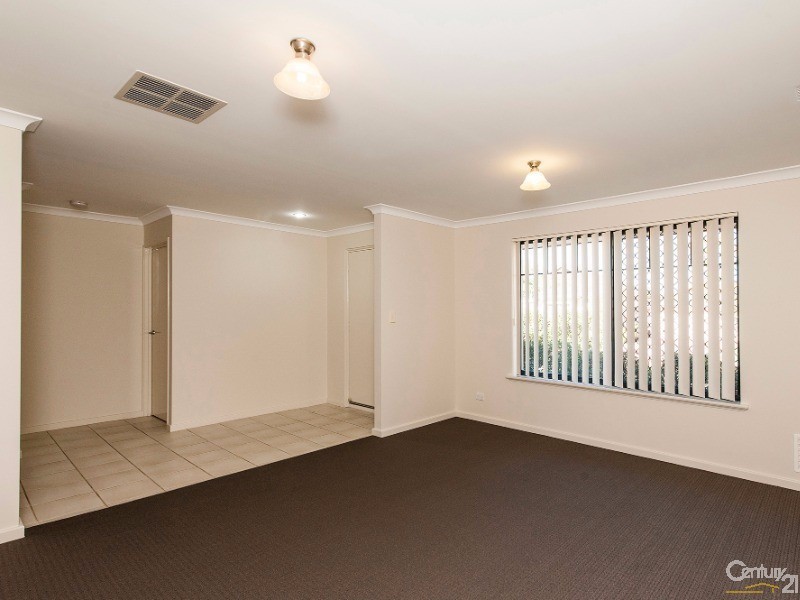 3 Blendon Ave, Ellenbrook WA 6069