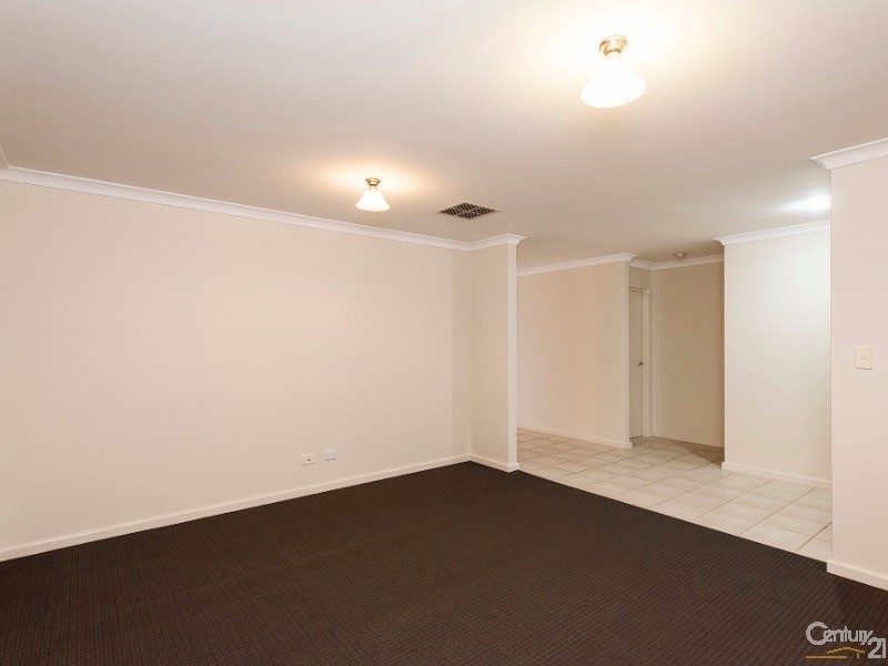 3 Blendon Ave, Ellenbrook WA 6069