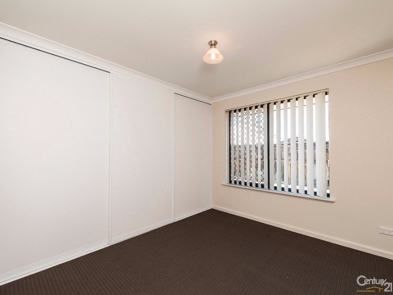 3 Blendon Ave, Ellenbrook WA 6069