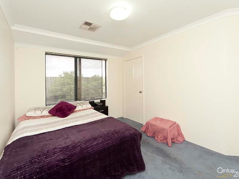 28 Lookout Circle, Ellenbrook WA 6069