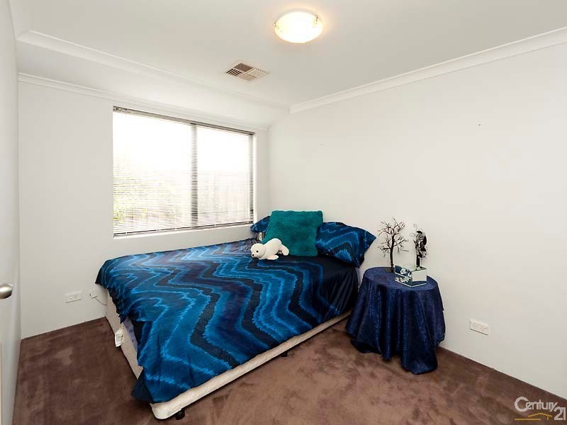 28 Lookout Circle, Ellenbrook WA 6069