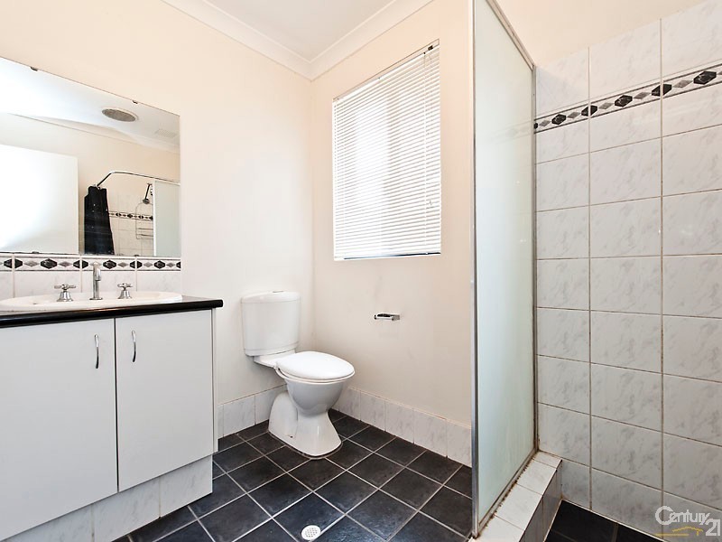 3 Rakich Drive, Ellenbrook WA 6069