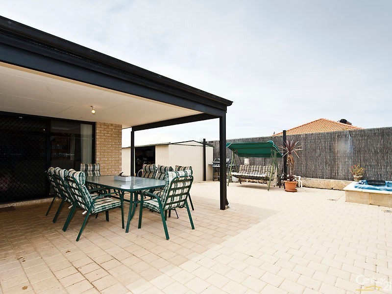 3 Rakich Drive, Ellenbrook WA 6069