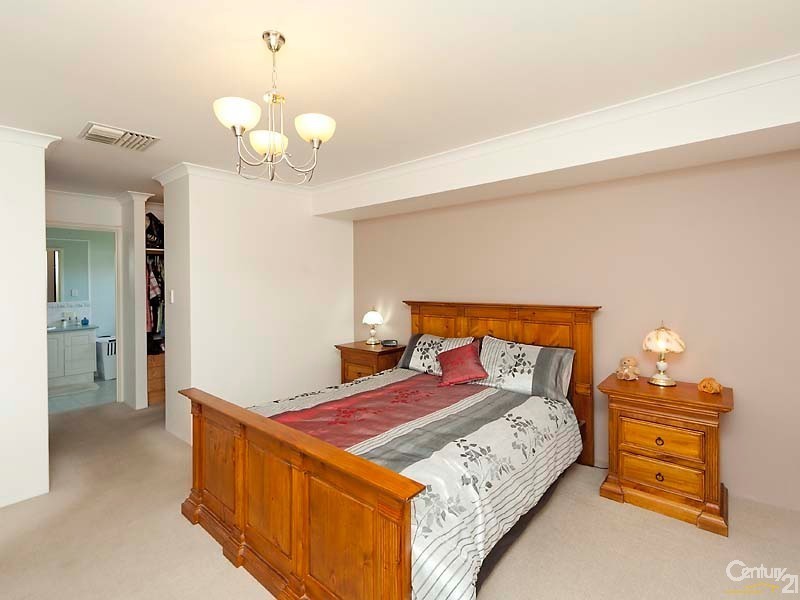 8 Brumby Ave, Henley Brook WA 6055