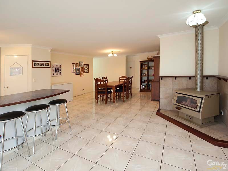 67 Starbush Crescent, Ellenbrook WA 6069