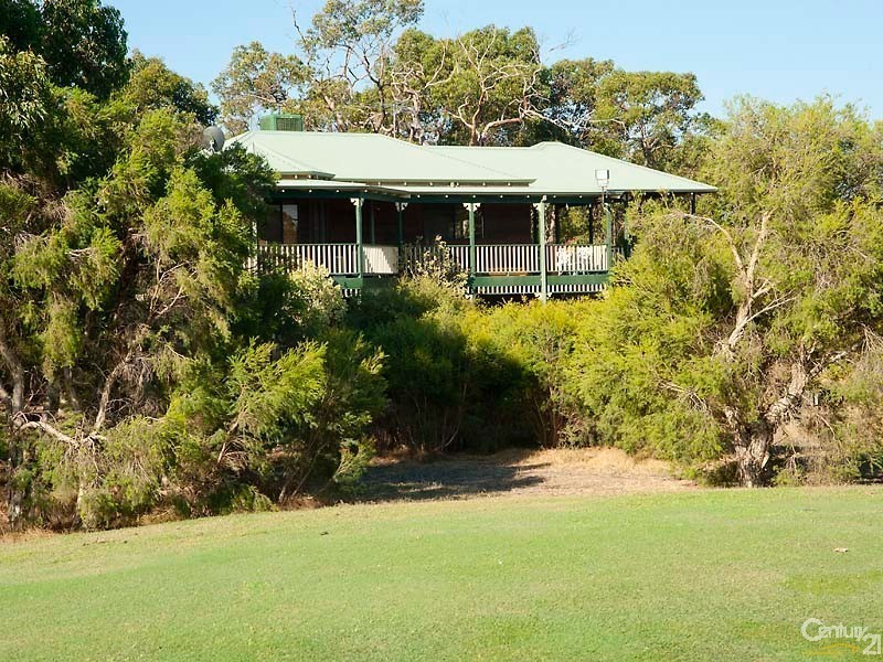 273 Vines Avenue, The Vines WA 6069