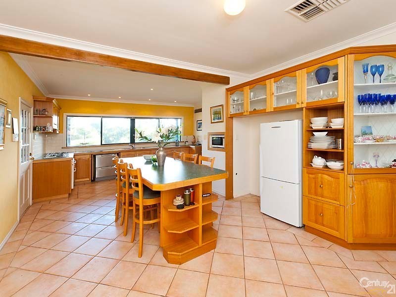 273 Vines Avenue, The Vines WA 6069