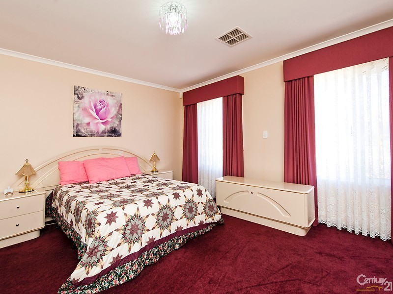 50 Ardmore Parade, Ellenbrook WA 6069