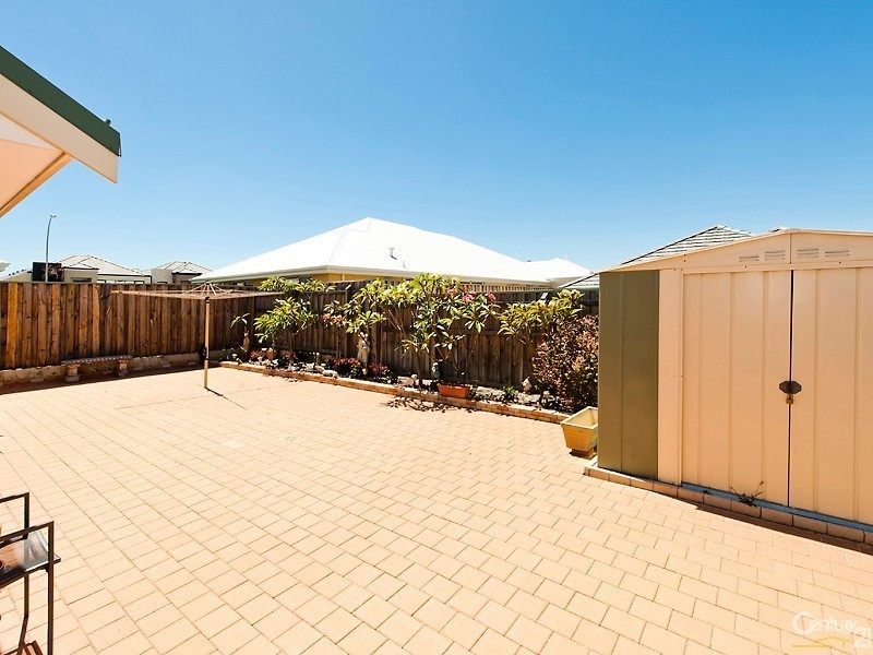 50 Ardmore Parade, Ellenbrook WA 6069