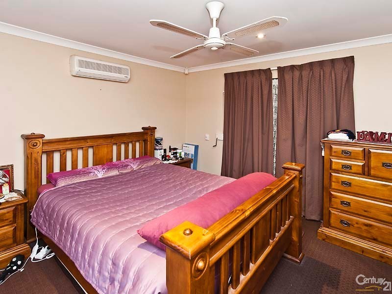 4 Solanum Court, Ellenbrook WA 6069