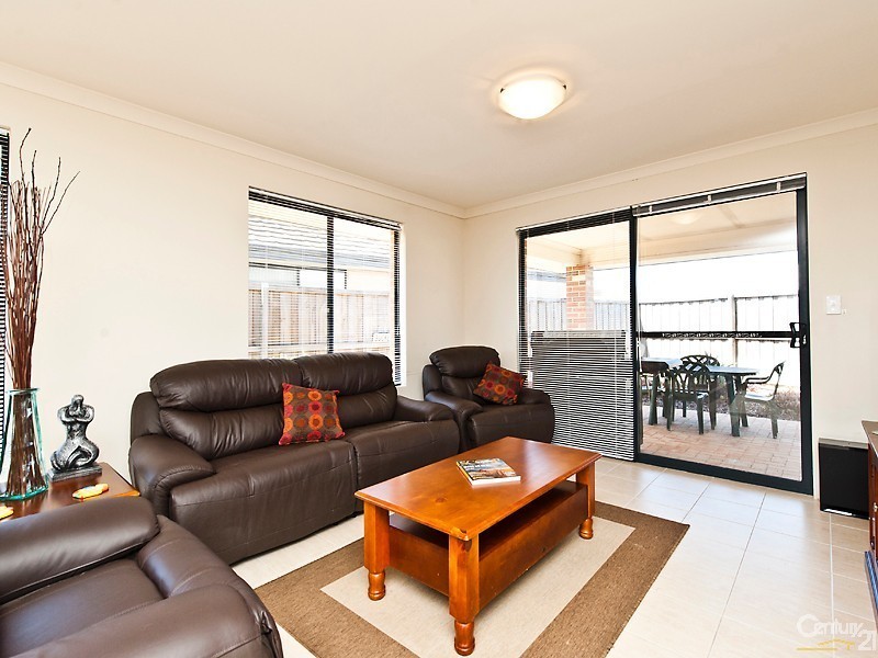 1/5 Kea Court, Ellenbrook WA 6069