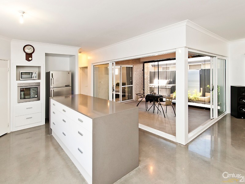 127  Wistful Parade, Aveley WA 6069