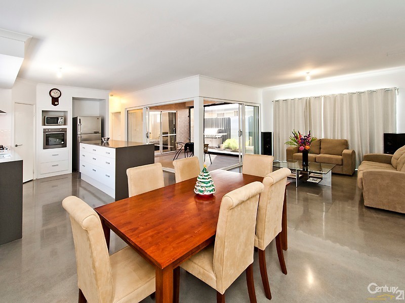 127  Wistful Parade, Aveley WA 6069