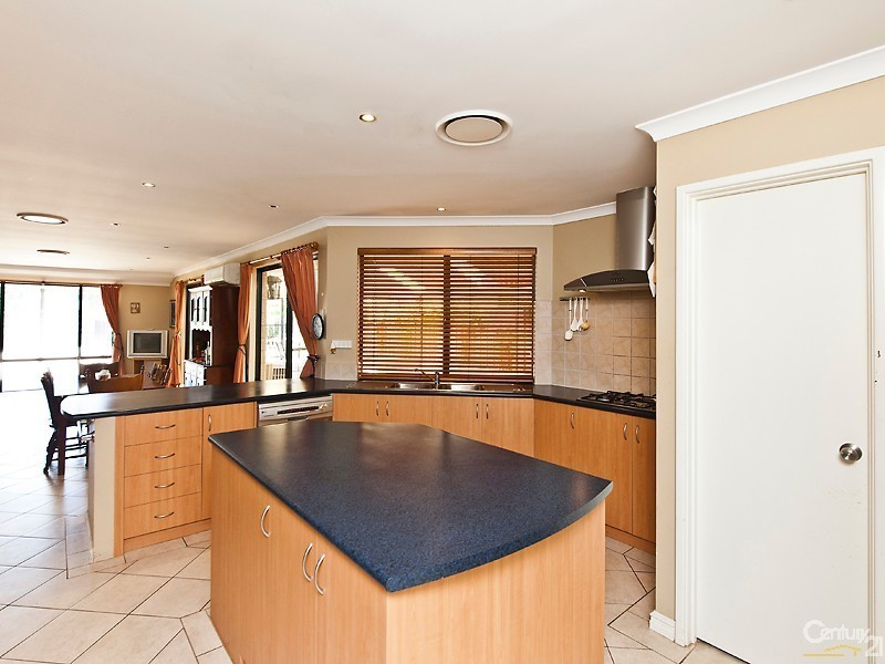 9 Messina Grove, Ellenbrook WA 6069