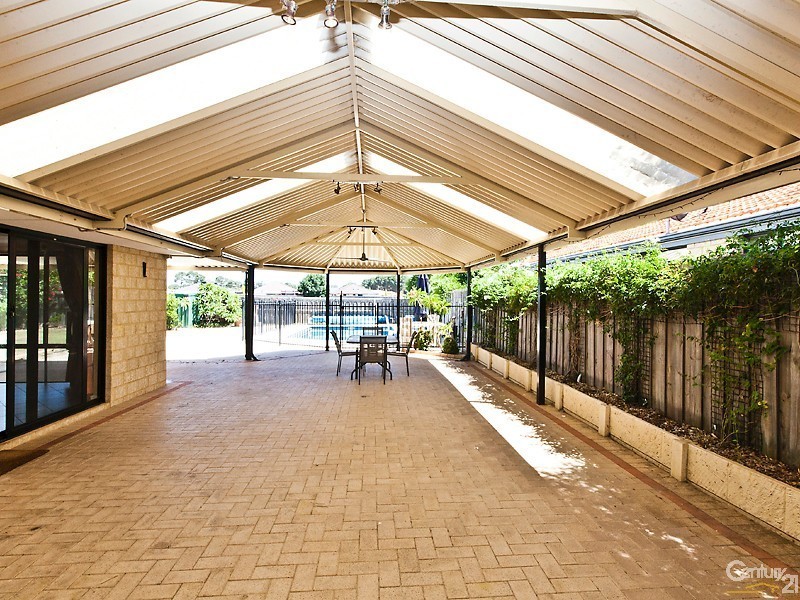 9 Messina Grove, Ellenbrook WA 6069