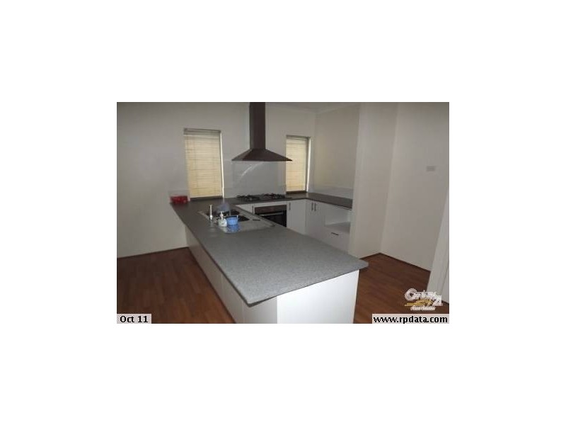 43 Pineroo Terrace, Ellenbrook WA 6069