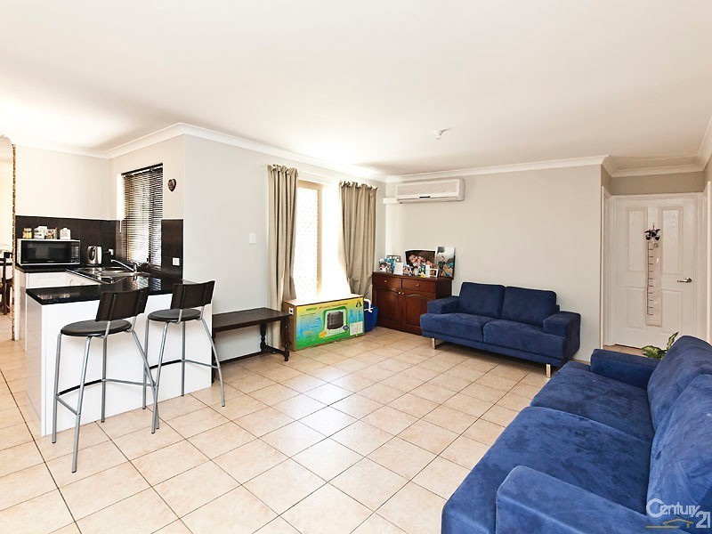 7 Ewart Grove, Midland WA 6056