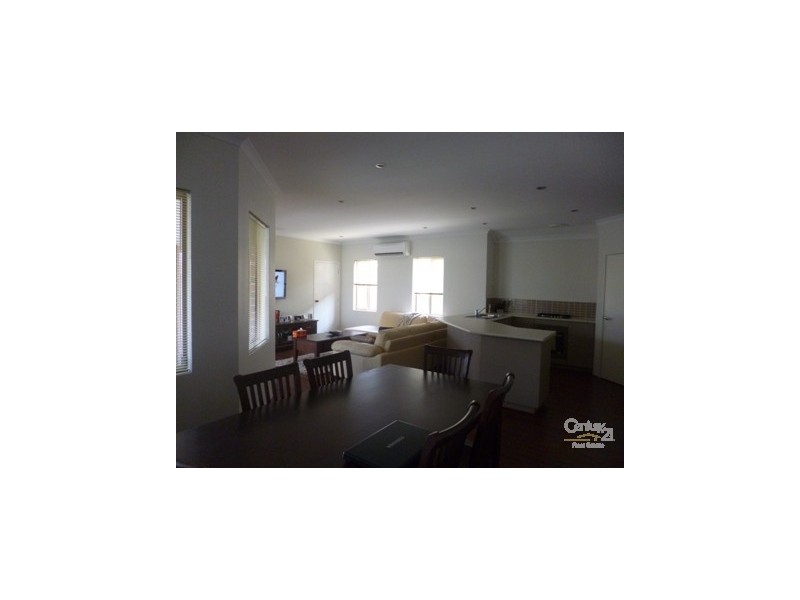 21 Marden Grange, Aveley WA 6069