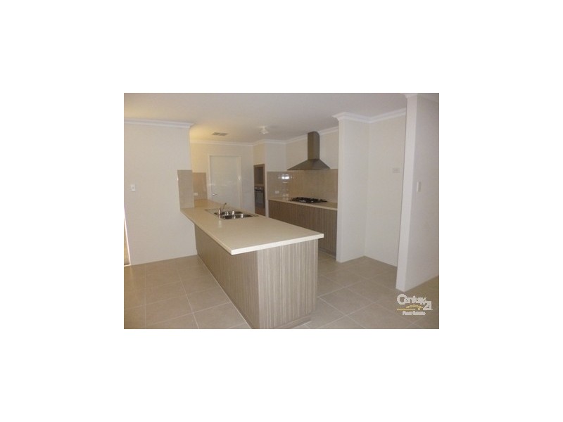 9 Bellazario Promenade, Aveley WA 6069