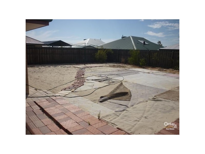 7 Thetis Tce, Ellenbrook WA 6069