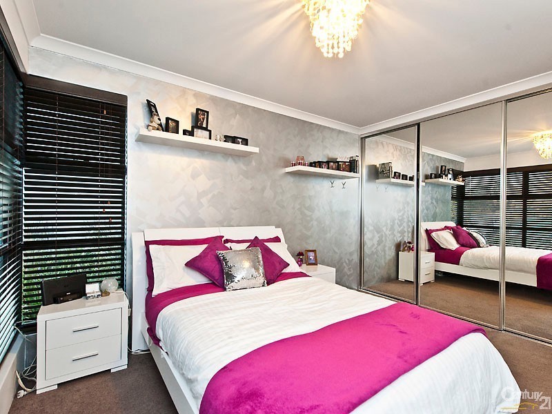 9 Farnborough Parkway, The Vines WA 6069