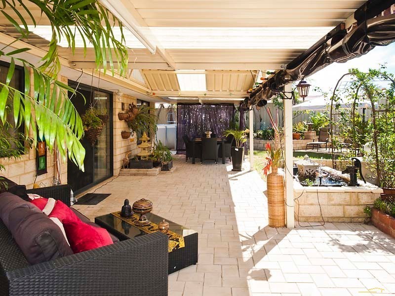 24 Hibbertia Place, Ellenbrook WA 6069