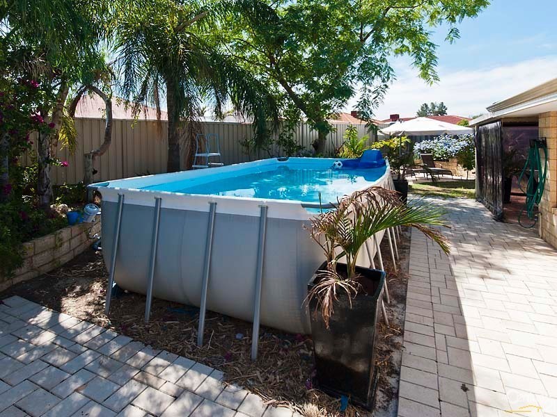 24 Hibbertia Place, Ellenbrook WA 6069