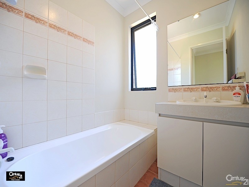 19 Brontie Avenue, Ellenbrook WA 6069