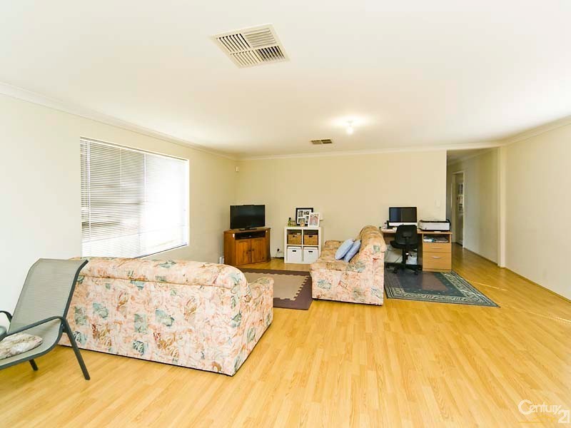 39 Parnham Avenue, Ellenbrook WA 6069